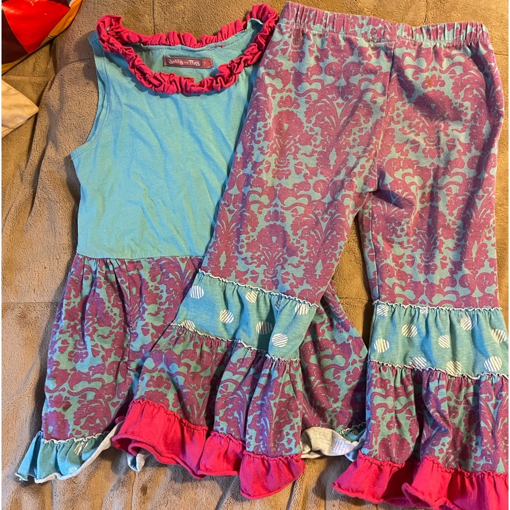 Girls 2- piece Capri set
